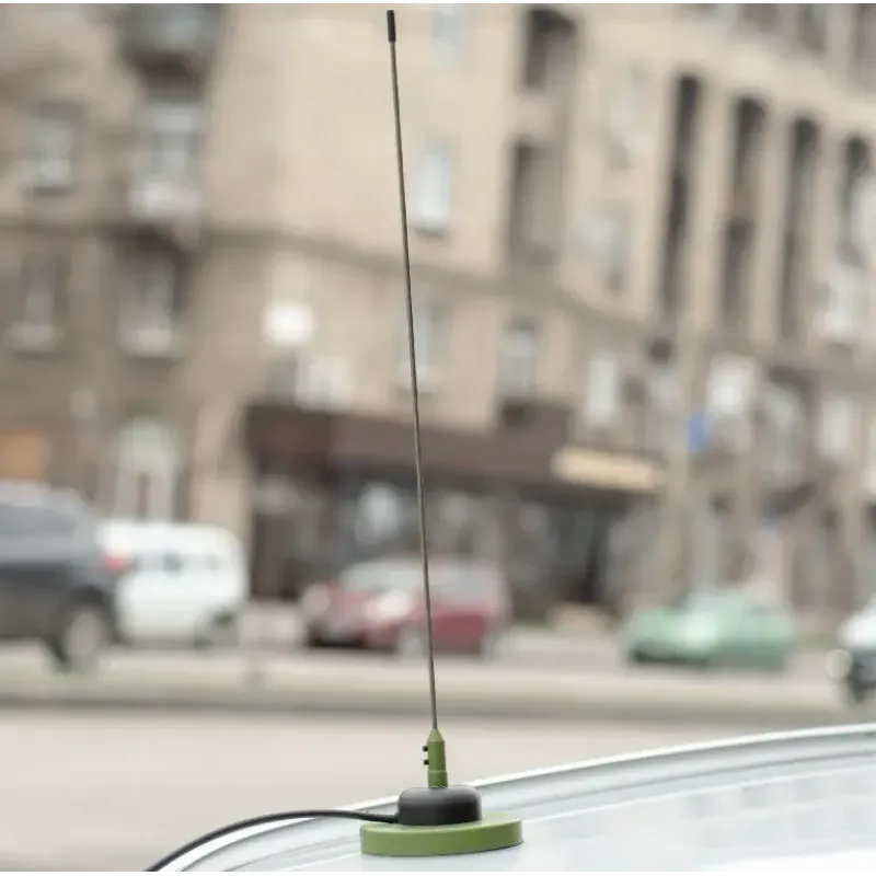 Антенна автомобильная универсальная магнитная VHF
